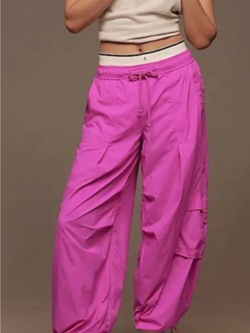 High-Rise Wide-Leg Cargo Pants in Bright Pink - Picture 2 of 11